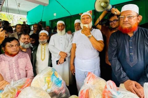 Opposition Leader Shafiqur Rahman Visits Flood-Hit Areas, Stands by Victims on the Ground
