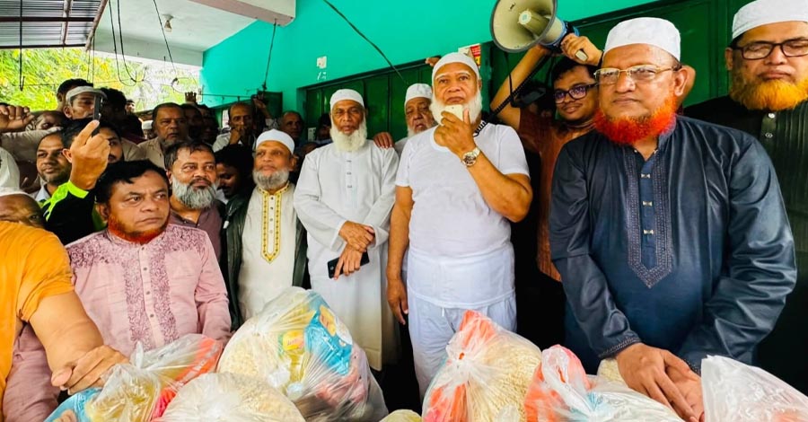 Opposition Leader Shafiqur Rahman Visits Flood-Hit Areas, Stands by Victims on the Ground